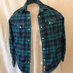 Boys Western shirt with snap closures. Size L
